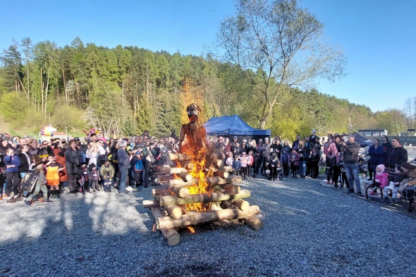 Pálení čarodějnic