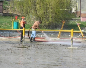 2012-04-20 - Koupaliště Vlčí důl - příprava na letní sezónu