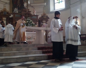 2012-04-09 - Arcibiskup v Bludově