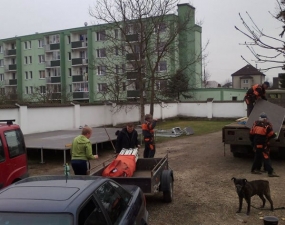 2012-02-22 - 04-06 - Příprava rekordu v počtu kraslic