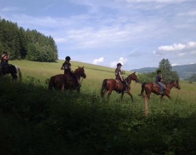 2012-06-10 - Pouť u kostelíčku Božího Těla nad Bludovem