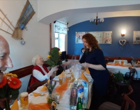 2018-02-03 - Oslava 100 let - paní Langerová