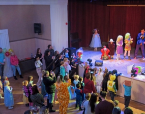 2025-02-01 Dětský maškarní karneval s šaškem Viki