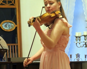 2025-03-16 Miriam Magdalena a Johanna Hanikovy