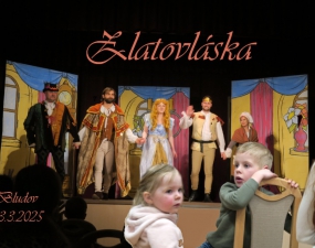 2025-03-23 Zlatovláska