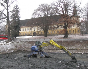 2013-02-11 - Zahájení čištění rybníku