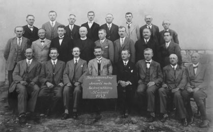 Představenstvo a dozorčí rada Rolnické družstevní mlékárny roku 1932