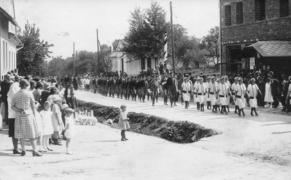 Slavnostní průvod sokolů roku 1930 (2.). 